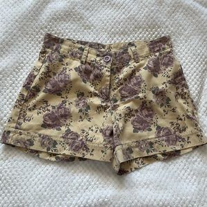 Shapes Short Size S